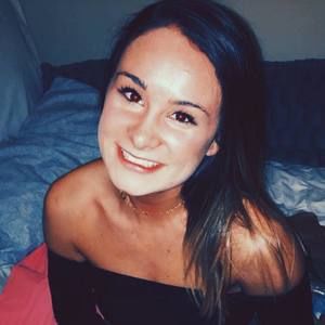 Meet your Posher, Alyssa